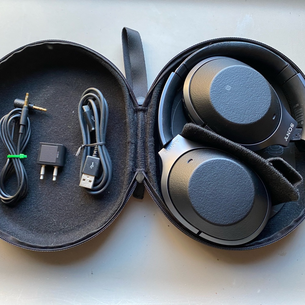 Sony MDR-1000XM2 Wireless Noise canceling Headphones